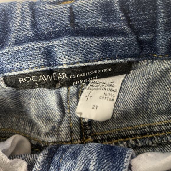 Rocawear Jeans Boys 2T Toddler Cuffed Embroidered Logo Straight Blue Denim Pants - Picture 4 of 4